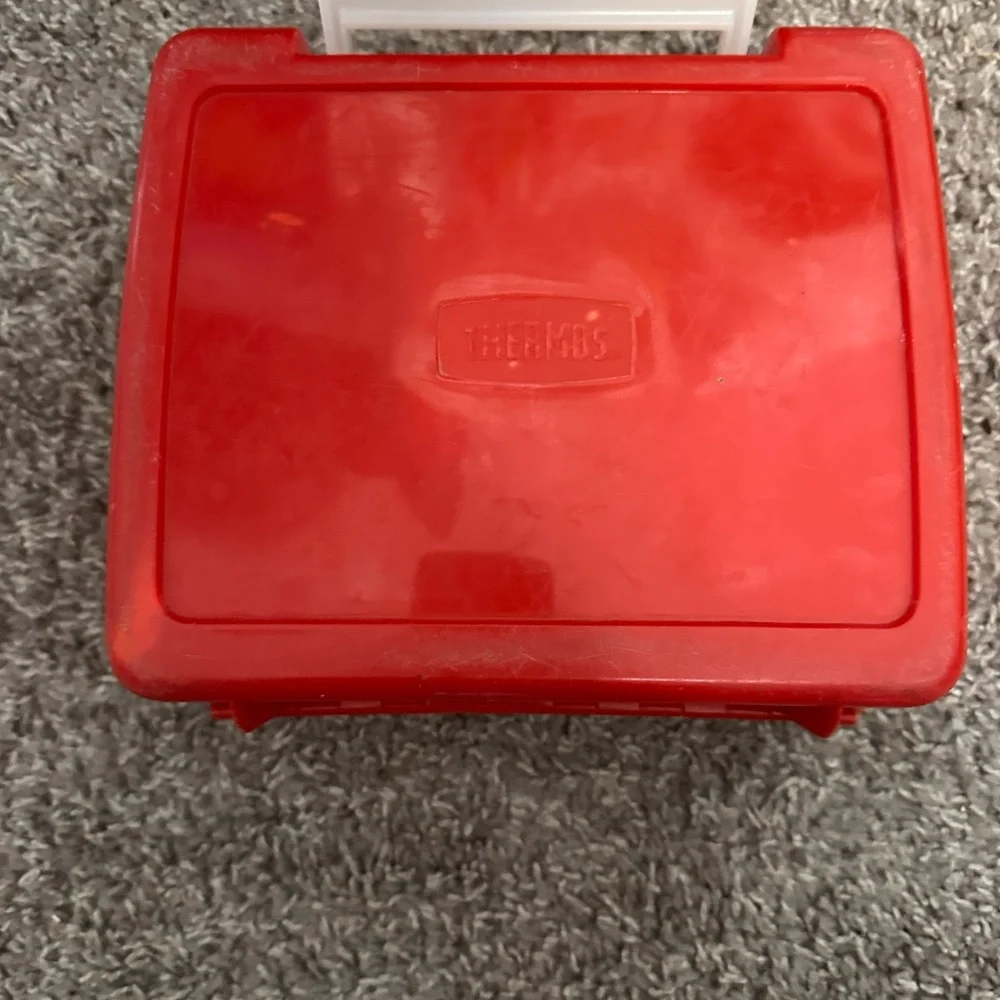 Vintage ALF Red Lunchbox and Thermos Set “Made in USA” - Picture 5 of 6